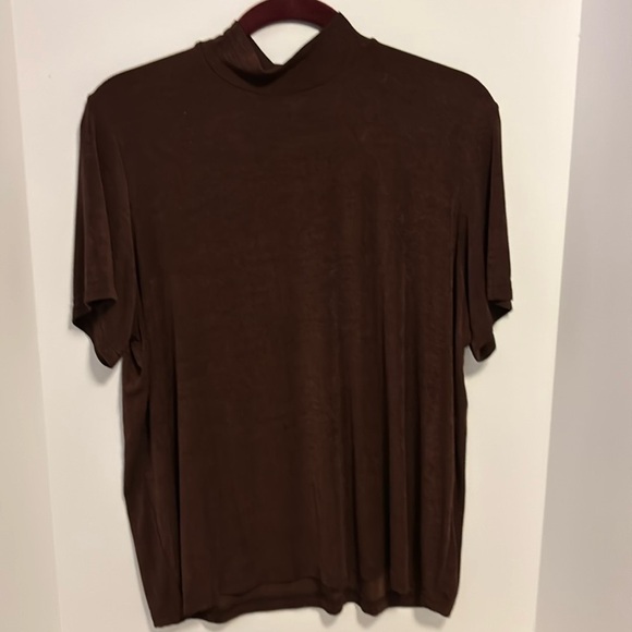 CAROLYN STRAUSS COLLECTION BROWN SHORT SLEEVE MOCK TURTLENECK SIZE LARGE - Picture 1 of 4
